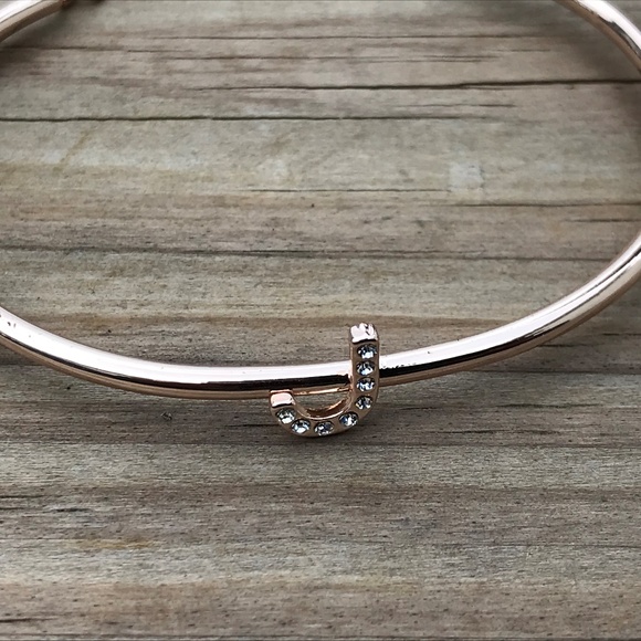 Mother Day Gift Women Bracelet Gold Hand Metal "J" - Picture 7 of 8